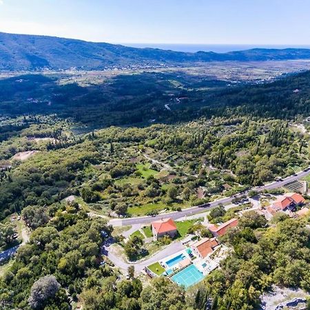 Villa Falcon Rook Gruda Zewnętrze zdjęcie